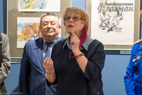 Открытие выставки работ  художника-иллюстратора Евгении Ивановны Стерлиговой _DSC7966